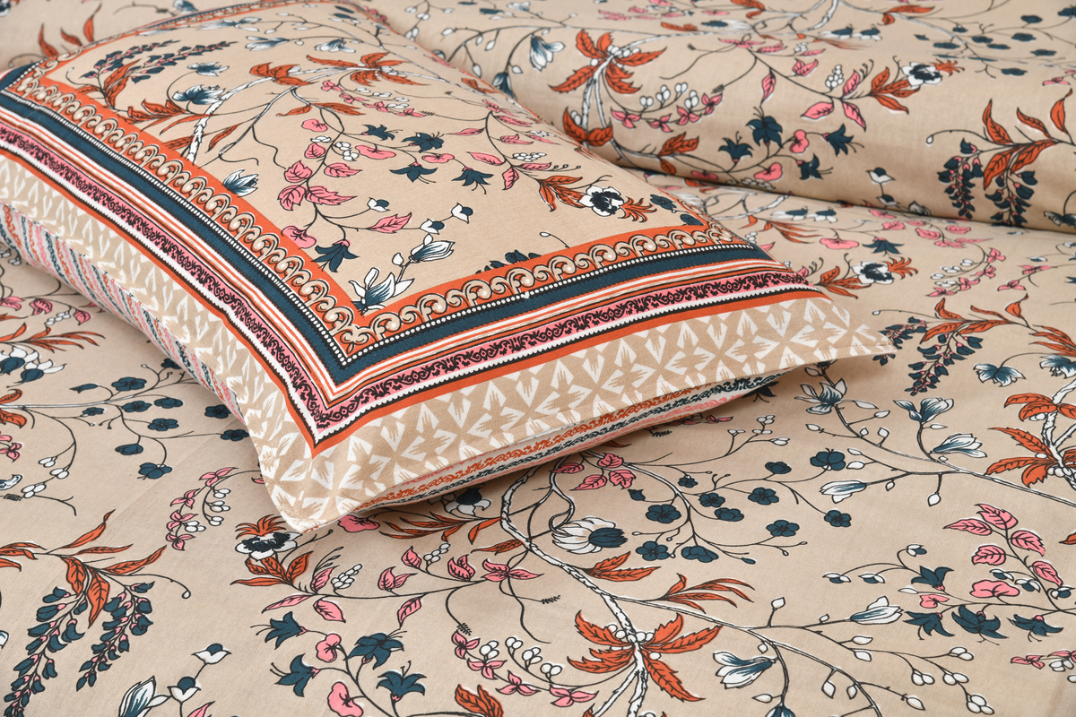 King Size Bedsheet. 90x108 inch approx. 1 Bedsheet 2 Pillow Covers.