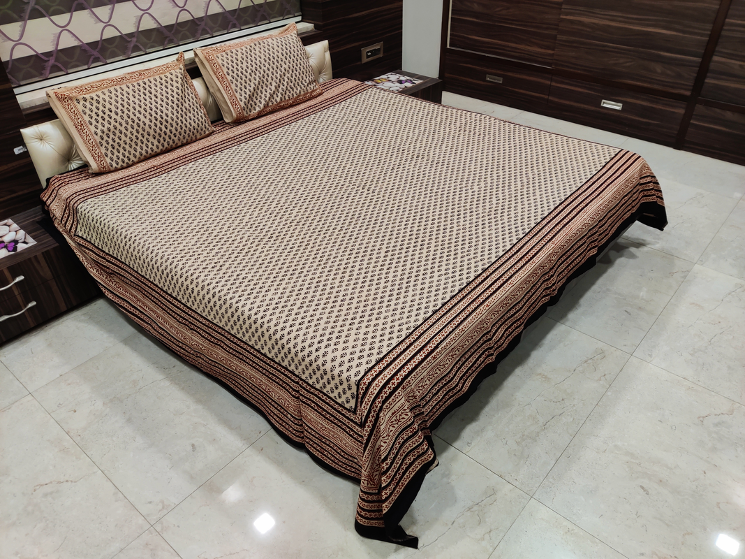 c50f6fb3-6b2d-43d9-b162-1d7800e4d66c_50c7313f-1eb1-4208-a3a6-7d2c42b3c969-4x